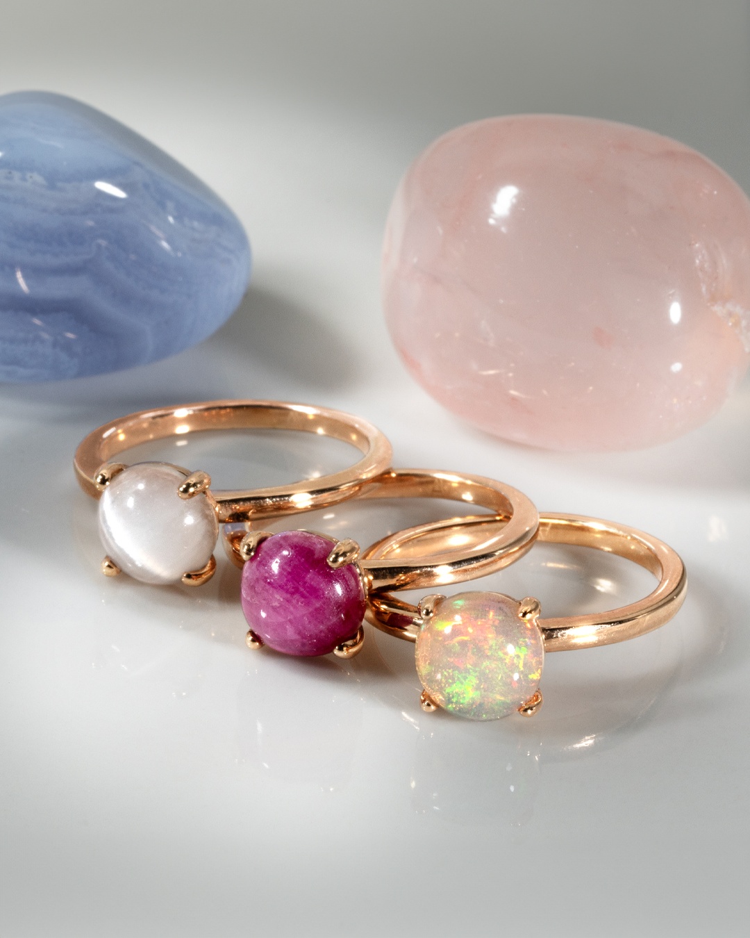 Packshot Anello Rubino Alassia