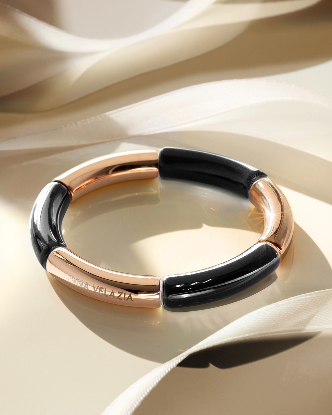Packshot Bracciale Acetato  Nero profondo Ticino