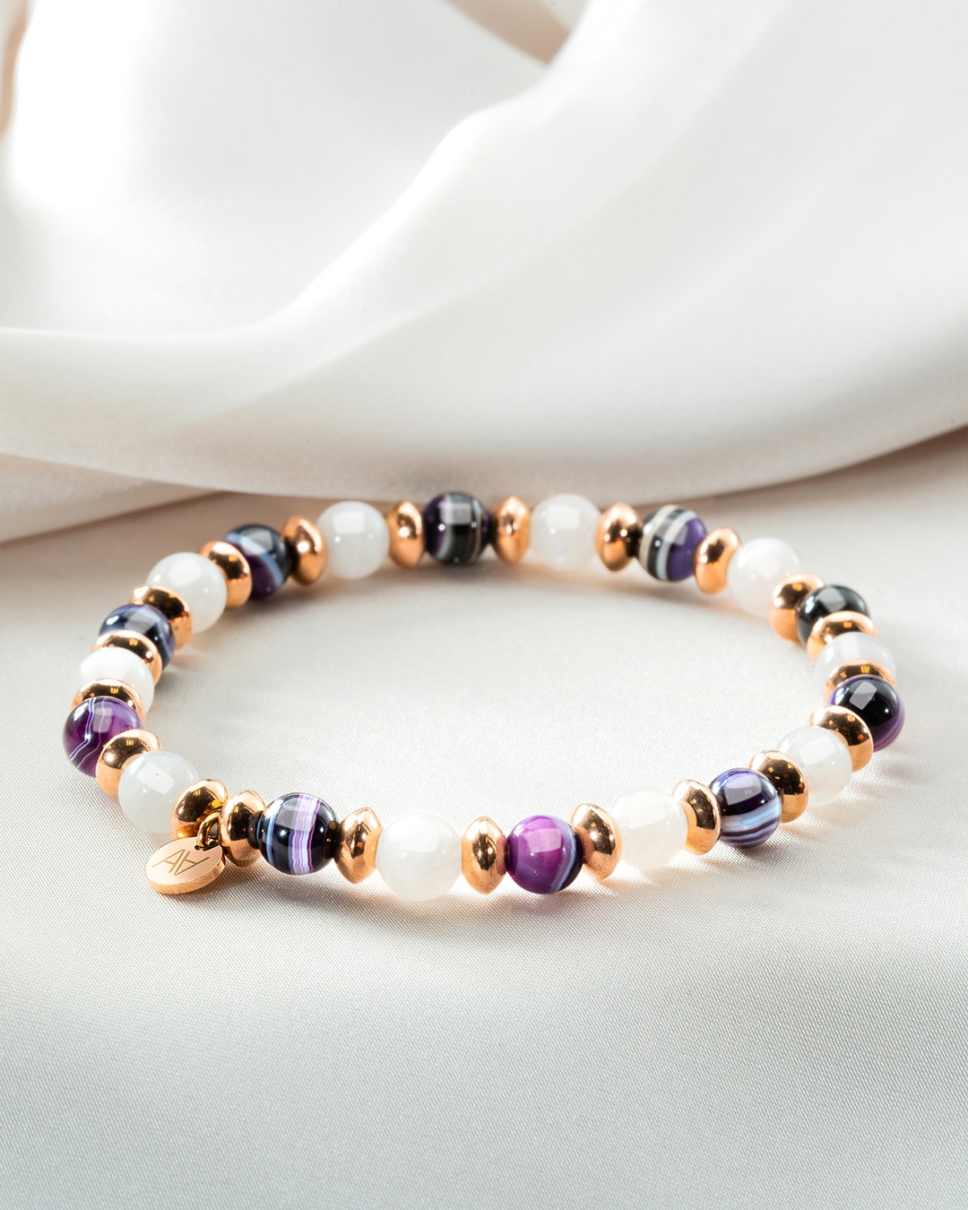 Packshot Bracciale Agata Viola e Pietra di LunaSerenità Emozionale
