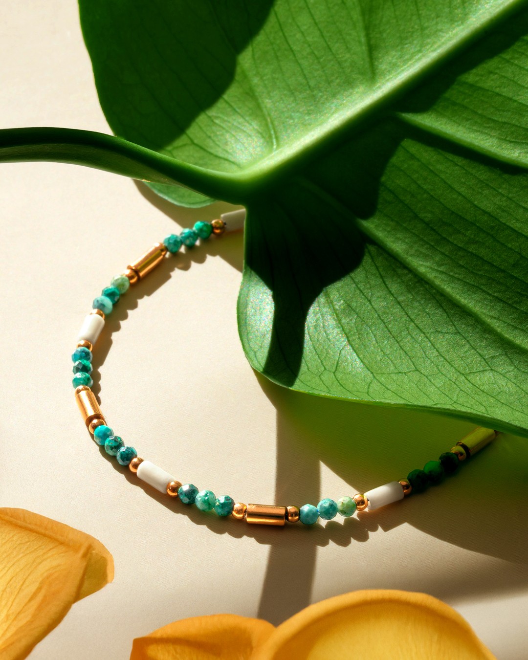 Packshot Bracciale Turchese e marmo bianco Bosalina